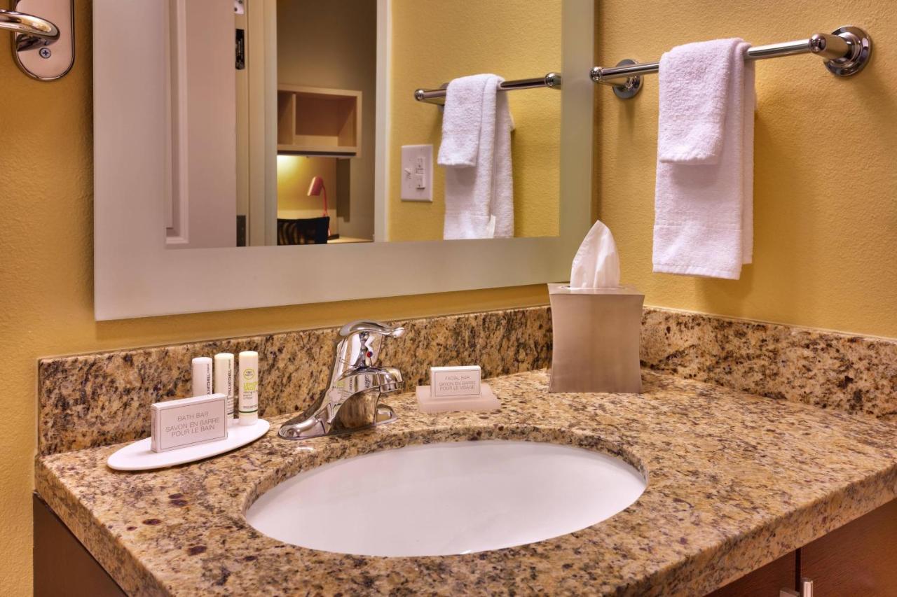 Towneplace Suites By Marriott Dickinson Dış mekan fotoğraf