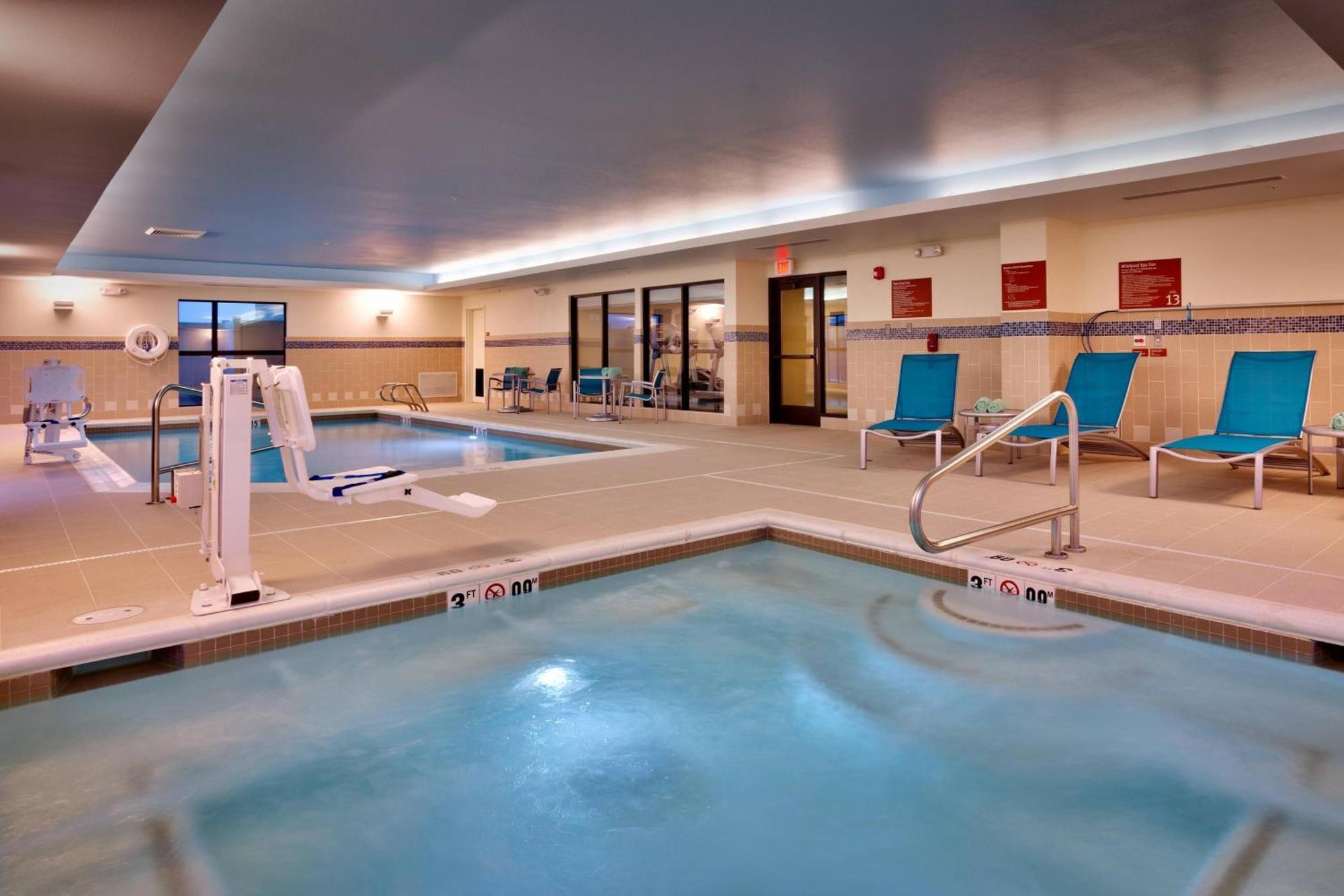 Towneplace Suites By Marriott Dickinson Dış mekan fotoğraf