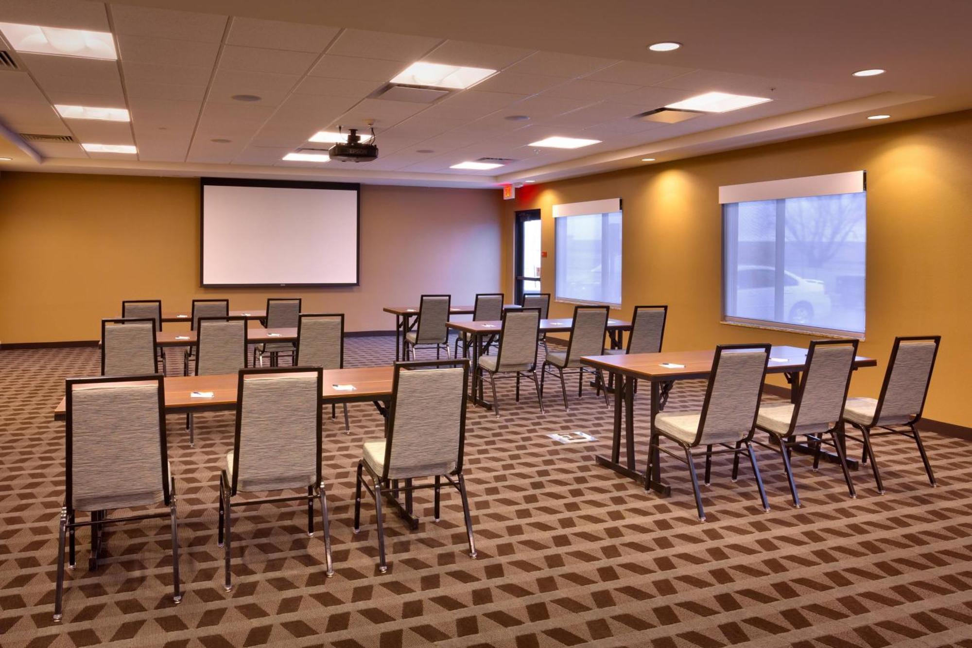 Towneplace Suites By Marriott Dickinson Dış mekan fotoğraf